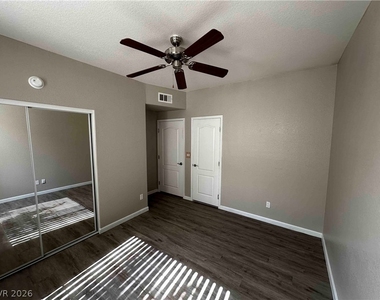 10213 King Henry Avenue - Photo Thumbnail 14