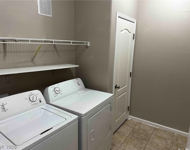 10213 King Henry Avenue - Photo Thumbnail 11