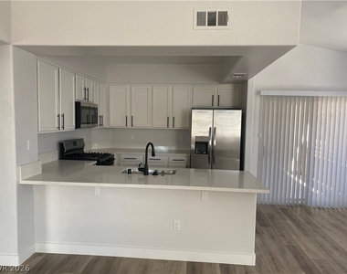 9901 Trailwood Drive - Photo Thumbnail 2