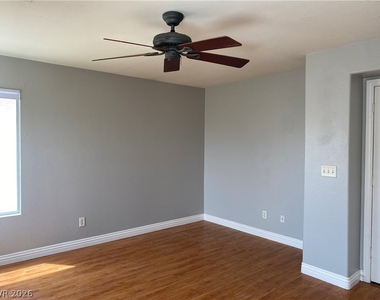 10015 San Gervasio Avenue - Photo Thumbnail 5