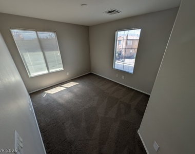 4445 Laguna Garden Avenue - Photo Thumbnail 25
