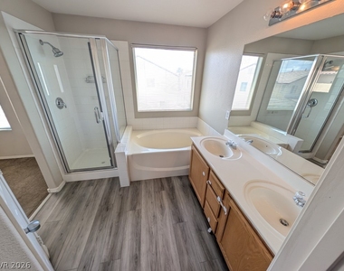 4445 Laguna Garden Avenue - Photo Thumbnail 17