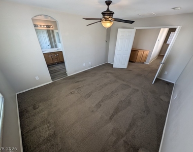 4445 Laguna Garden Avenue - Photo Thumbnail 14