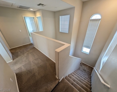 4445 Laguna Garden Avenue - Photo Thumbnail 12