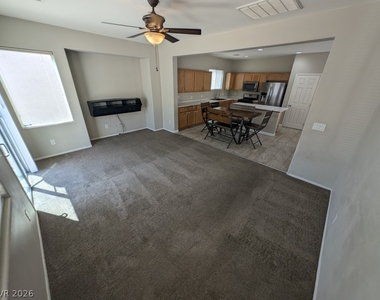 4445 Laguna Garden Avenue - Photo Thumbnail 6