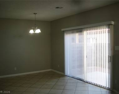 1709 Steamboat Drive - Photo Thumbnail 6
