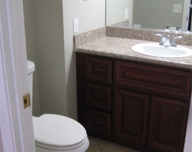 1709 Steamboat Drive - Photo Thumbnail 7