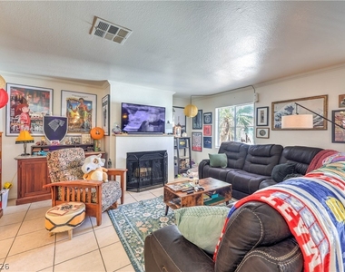 8600 W Charleston Boulevard - Photo Thumbnail 4