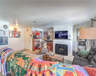 8600 W Charleston Boulevard - Photo Thumbnail 3