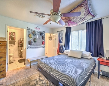 8600 W Charleston Boulevard - Photo Thumbnail 14