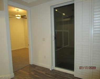 44 E Serene Avenue - Photo Thumbnail 7