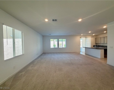 11377 Sonny Miller Court - Photo Thumbnail 4