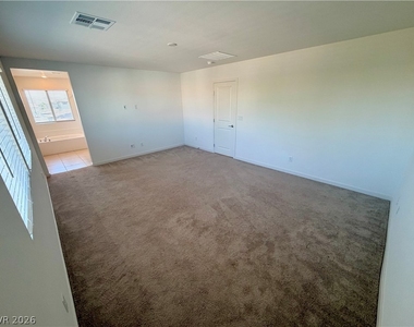11377 Sonny Miller Court - Photo Thumbnail 28