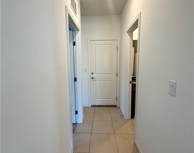 11377 Sonny Miller Court - Photo Thumbnail 10