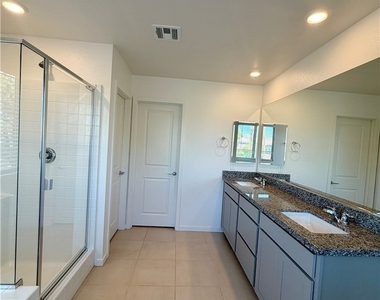 11377 Sonny Miller Court - Photo Thumbnail 30