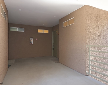 2111 Jetty Rock Drive - Photo Thumbnail 3