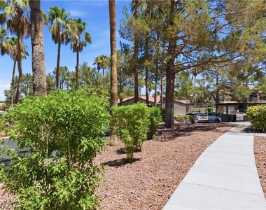 2111 Jetty Rock Drive - Photo Thumbnail 9