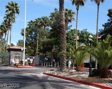 9000 Las Vegas Boulevard - Photo Thumbnail 1