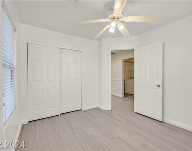 10239 Keystone Pastures Street - Photo Thumbnail 17