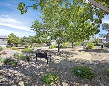 10239 Keystone Pastures Street - Photo Thumbnail 23