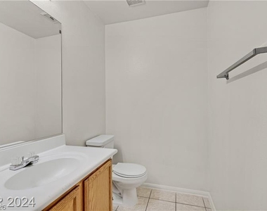 10239 Keystone Pastures Street - Photo Thumbnail 4