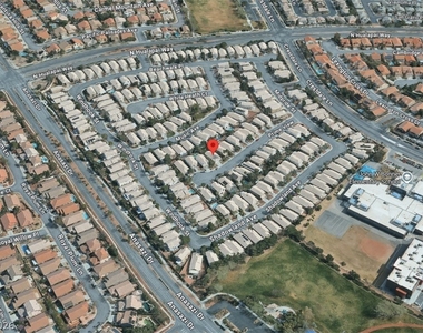 10512 Prime View Court - Photo Thumbnail 4