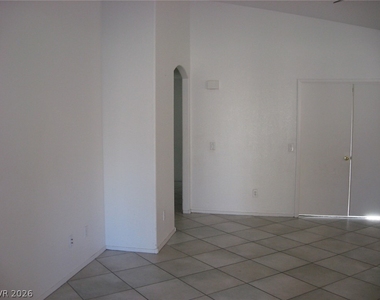 4892 Perrone Avenue - Photo Thumbnail 9
