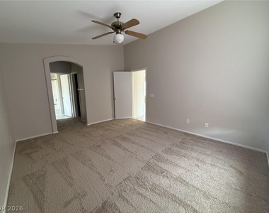 4892 Perrone Avenue - Photo Thumbnail 10