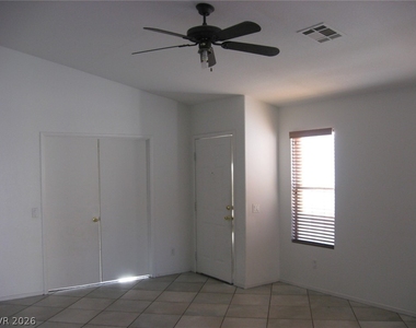4892 Perrone Avenue - Photo Thumbnail 8
