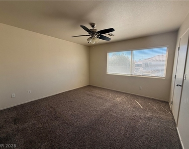 10137 Maidens Wreath Court - Photo Thumbnail 16