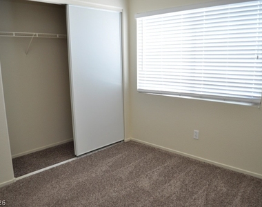 10137 Maidens Wreath Court - Photo Thumbnail 20