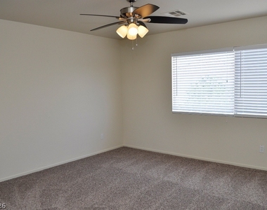 10137 Maidens Wreath Court - Photo Thumbnail 22
