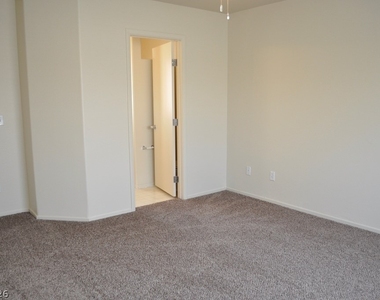 10137 Maidens Wreath Court - Photo Thumbnail 25