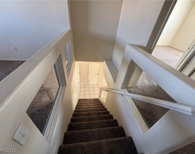 10137 Maidens Wreath Court - Photo Thumbnail 11