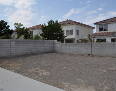 10137 Maidens Wreath Court - Photo Thumbnail 30