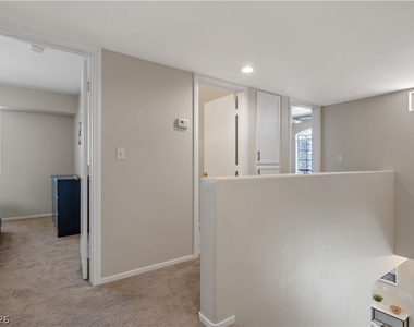 8216 Diamond Star Court - Photo Thumbnail 17