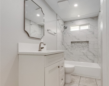 2318 Bassler Street - Photo Thumbnail 7