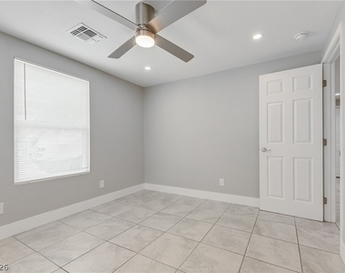 2318 Bassler Street - Photo Thumbnail 6
