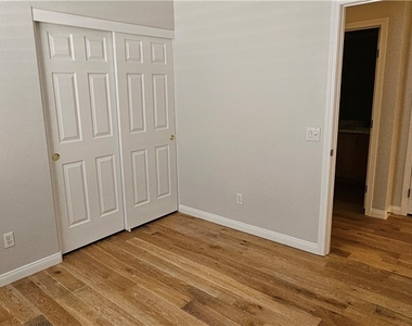 3433 Round Valley Way - Photo Thumbnail 20