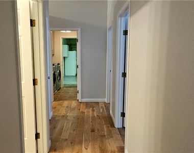 3433 Round Valley Way - Photo Thumbnail 15