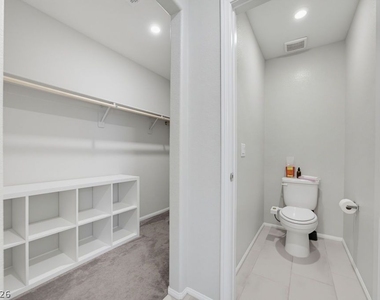 10661 Sariah Skye Avenue - Photo Thumbnail 32