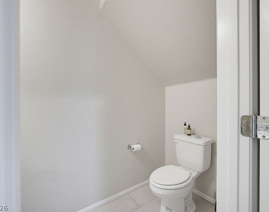 10661 Sariah Skye Avenue - Photo Thumbnail 23
