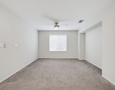 10661 Sariah Skye Avenue - Photo Thumbnail 25