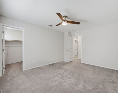 10661 Sariah Skye Avenue - Photo Thumbnail 38