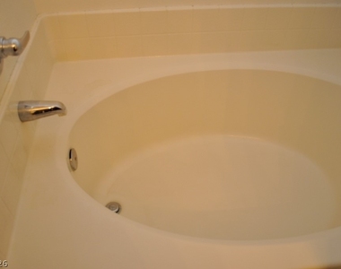 452 Groft Way - Photo Thumbnail 19