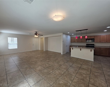9920 Turquoise Glass Court - Photo Thumbnail 10