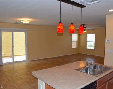 9920 Turquoise Glass Court - Photo Thumbnail 9