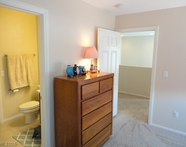 9078 Barren Vista Court - Photo Thumbnail 16