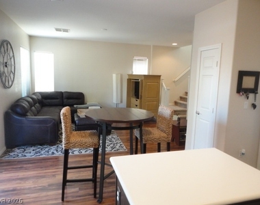 9078 Barren Vista Court - Photo Thumbnail 11