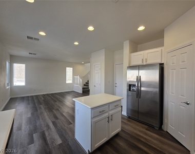 9078 Barren Vista Court - Photo Thumbnail 9